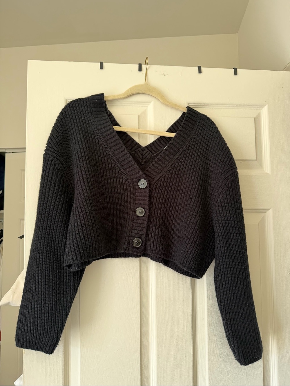 Zara Black Cropped Ribbed Button Cardigan
